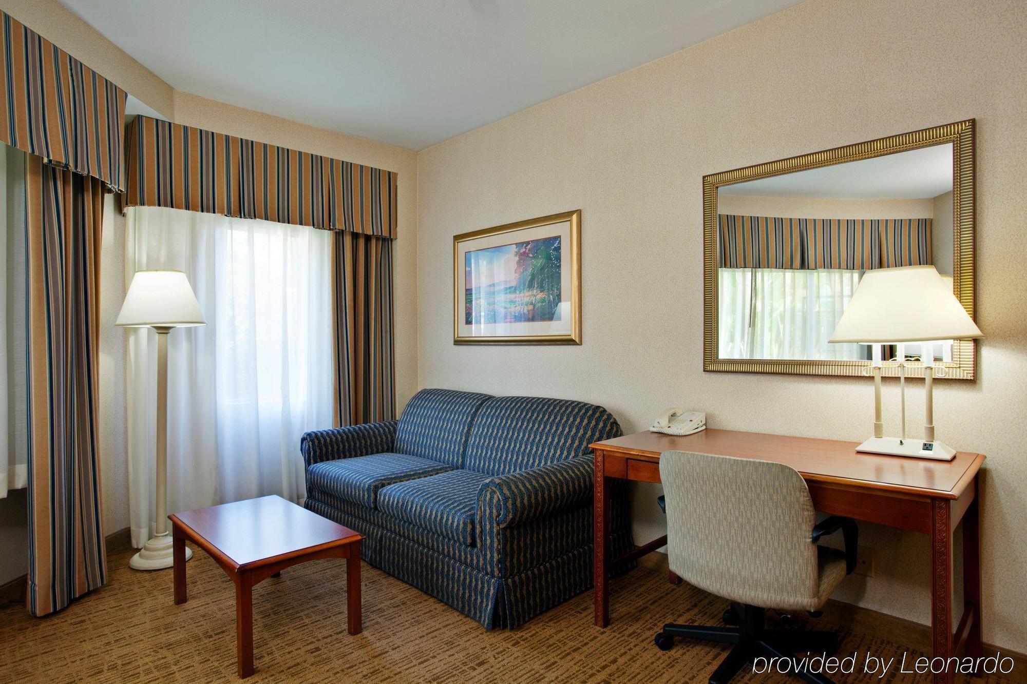 Hilton Garden Inn San Diego Mission Valley/Stadium Oda fotoğraf